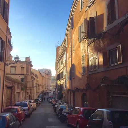 Colosseo Green House * Rome